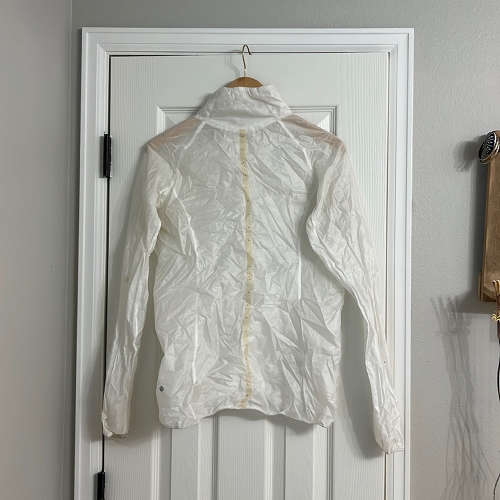 Stuff Pocket Lululemon Reflective Light Weight Wi… - image 3